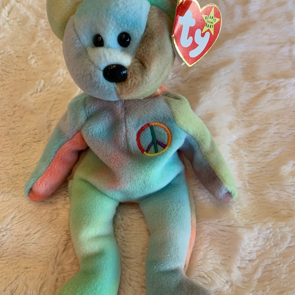 Peace bear beanie baby style 4053, rare markings